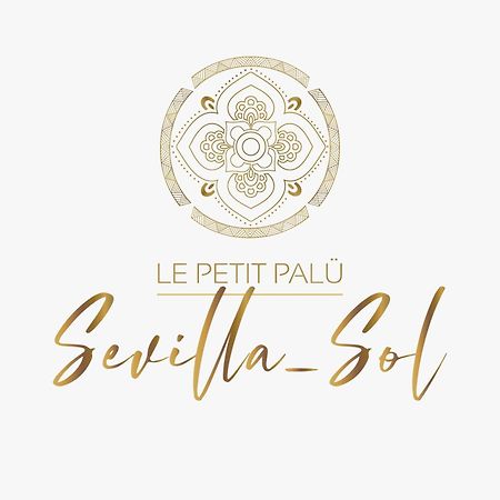 Le Petit Palue Sevilla Esterno foto