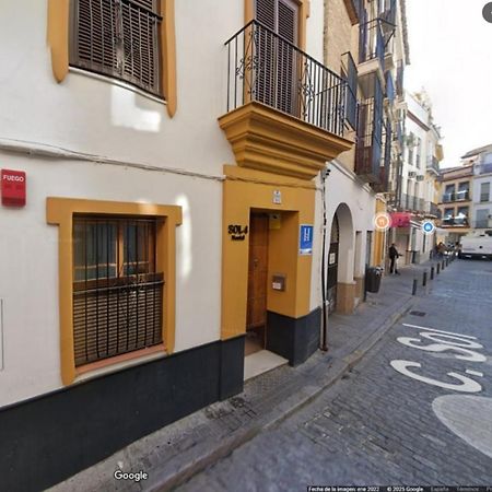 Le Petit Palue Sevilla Esterno foto