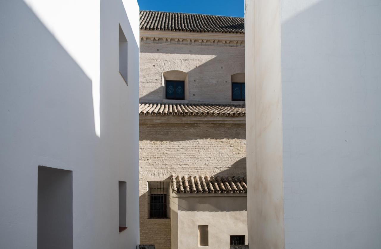 Le Petit Palue Sevilla Esterno foto